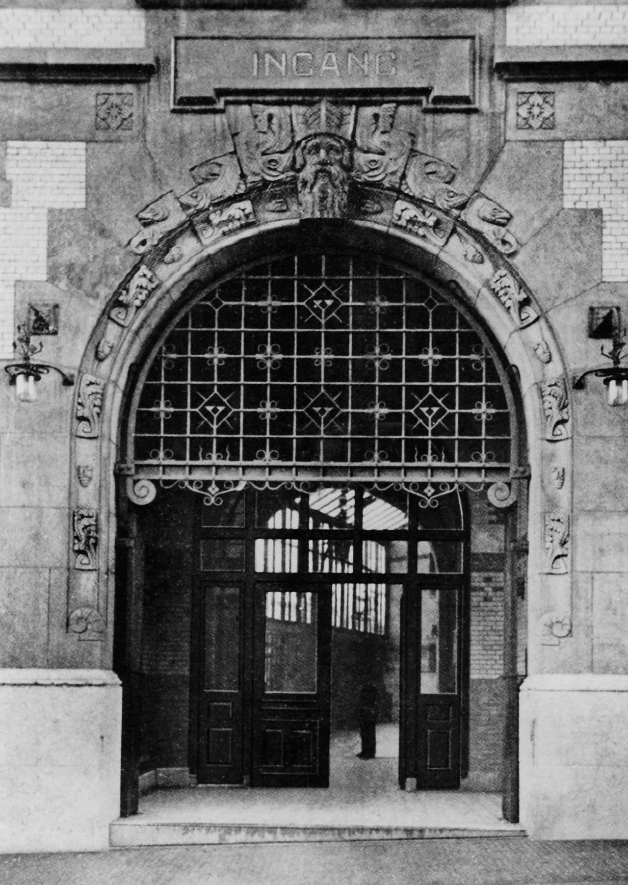 Neptunuspoort Hofpleinstation  | Uit: J.P. Stok Wzn. - Architect te Rotterdam, 1917