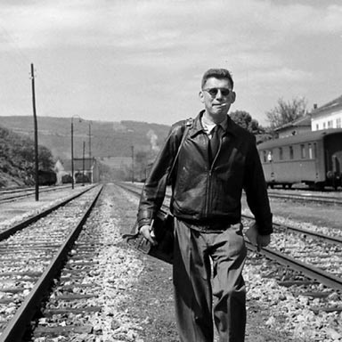 Reporter Roy Rowan in Dimitrovgrad | Foto: Jack Birns, 1950